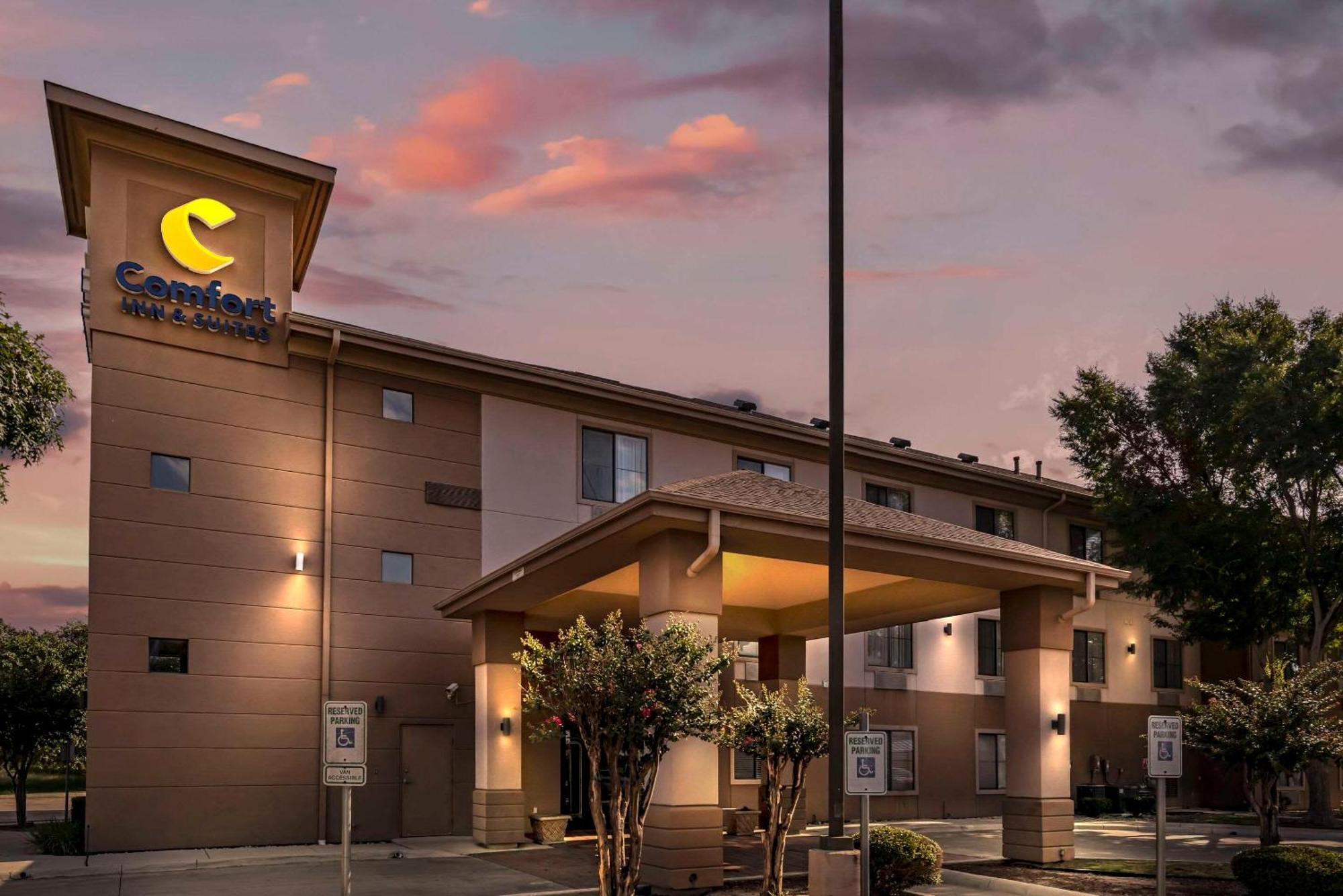 Comfort Inn & Suites Seguin Exterior foto