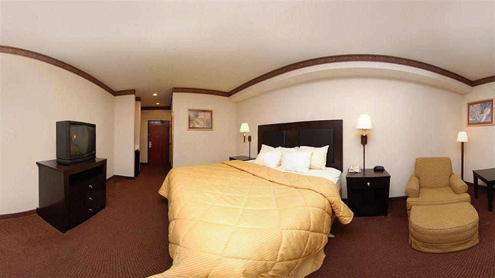 Comfort Inn & Suites Seguin Exterior foto